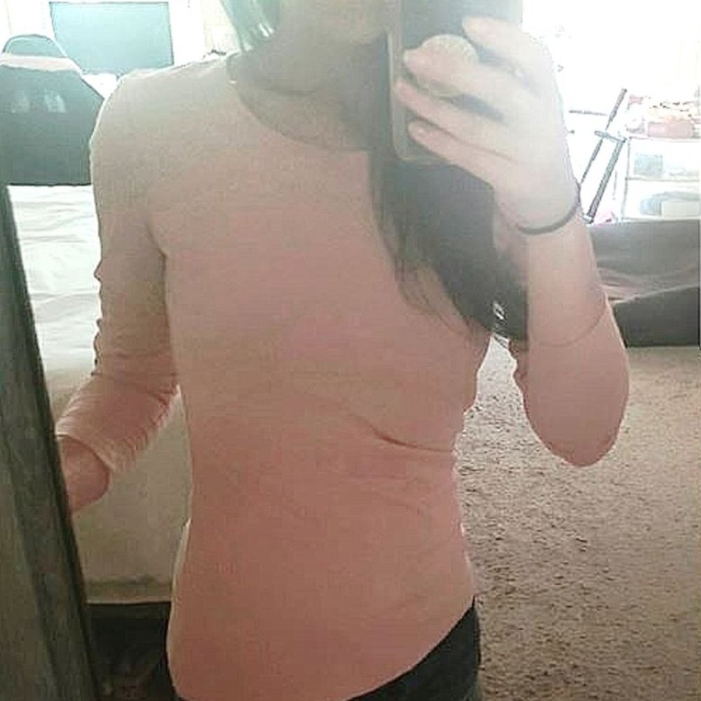Dusty pale pink long sleeve top